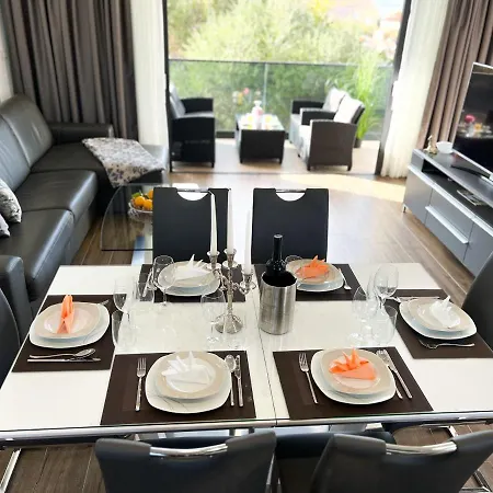 Luxury Sundance Vila *
