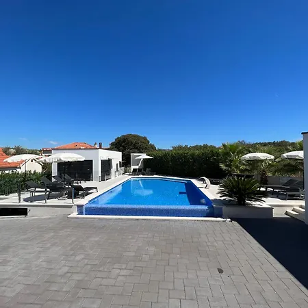 Luxury Sundance Villa