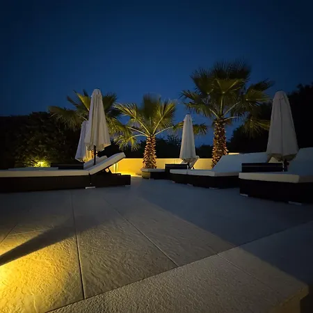 Luxury Sundance Τρογκίρ