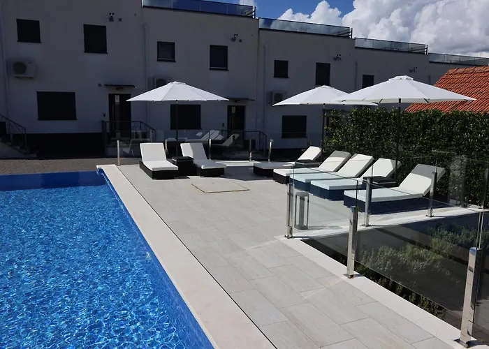 Luxury Sundance *